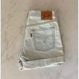 Levi 501 Jean Shorts